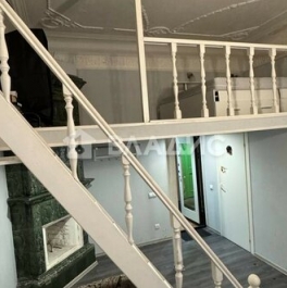 Продажа 7-комн квартиры на вторичном рынке Большой ПС пр-кт