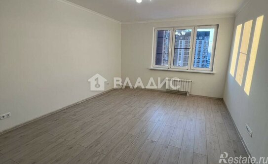 Продажа 2-комн квартиры на вторичном рынке Михаила Певцова ул