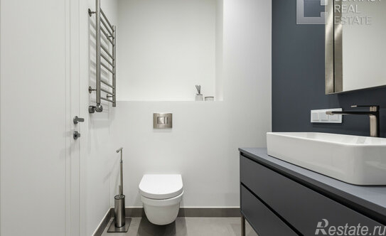 Продажа 3-комн квартиры на вторичном рынке улица Костикова,  д. 4 к2