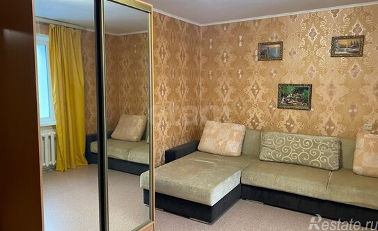 Продажа 3-комн квартиры на вторичном рынке Кириши г, Героев пр-кт,  д. 17