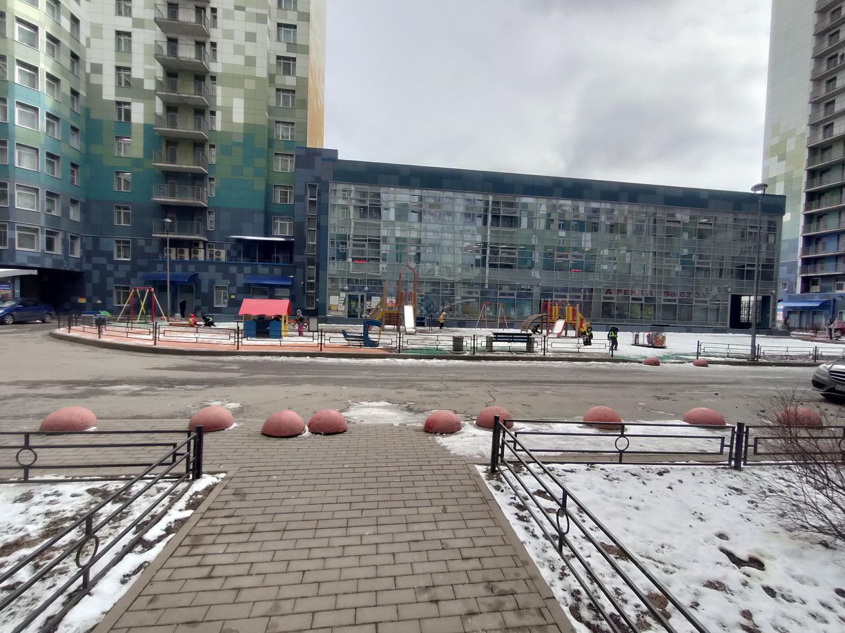 Аренда 1-комн квартиры на вторичном рынке проспект Народного ополчения, 10