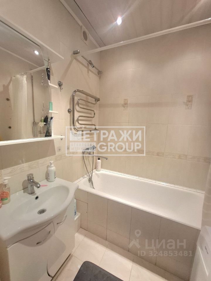 Продажа 1-комн квартиры на вторичном рынке Королев, Октябрьский бульвар, 3