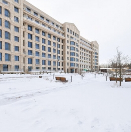 Продажа 3-комн квартиры на вторичном рынке Петровская коса,  д. 1,  к. 2