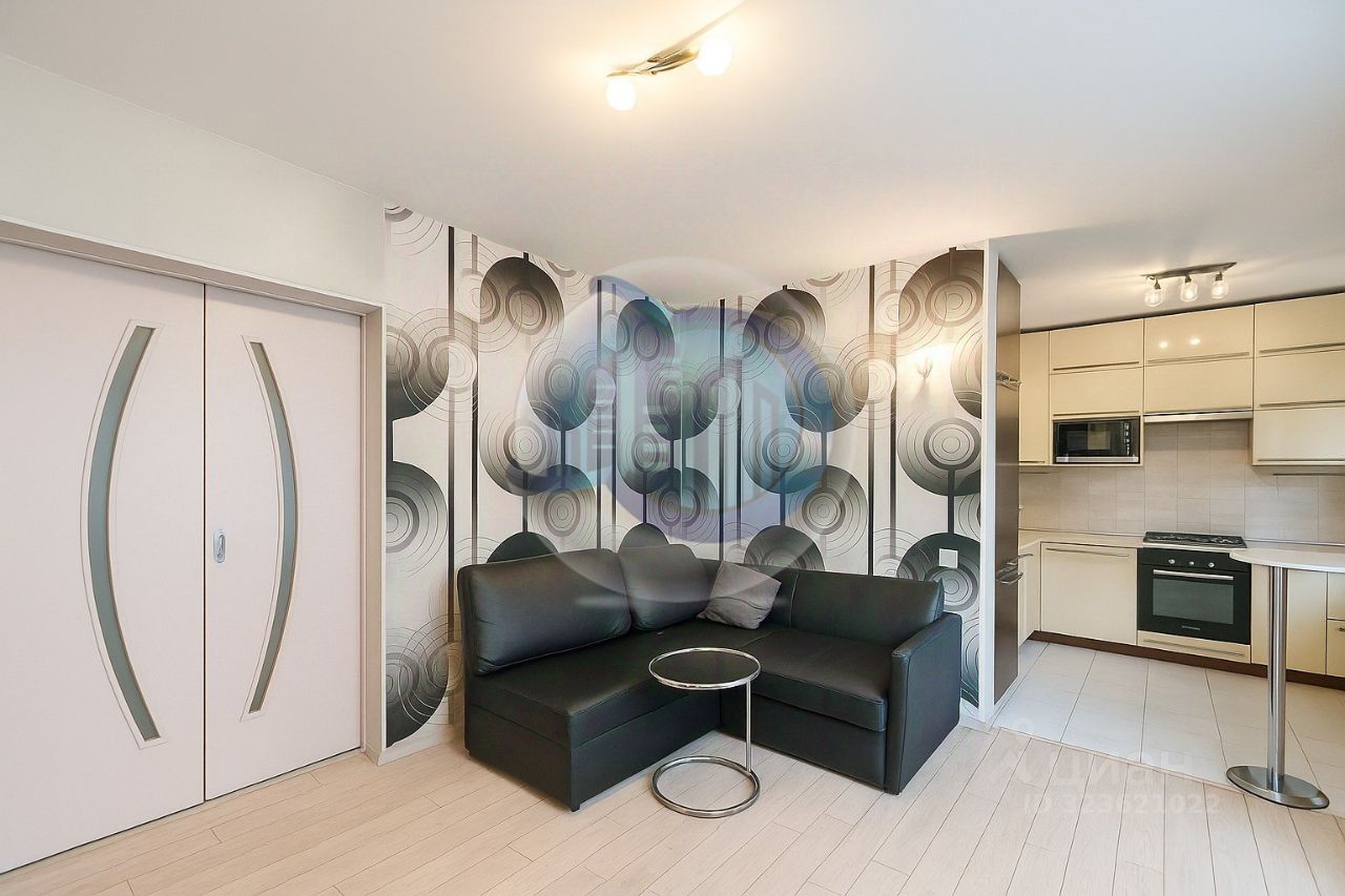 Продажа 3-комн квартиры на вторичном рынке улица Шаболовка, 50