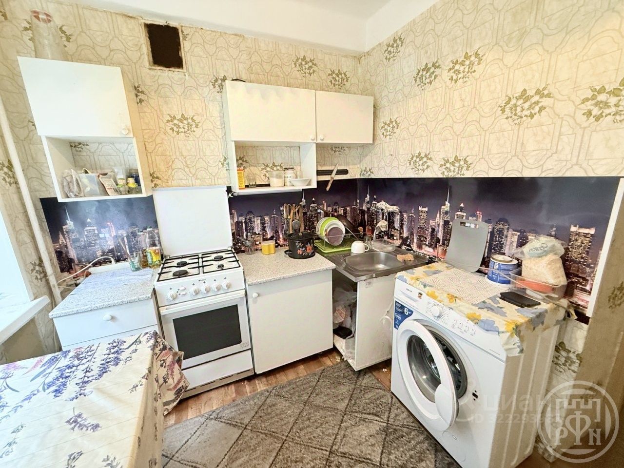 Продажа 2-комн квартиры на вторичном рынке пос. Первомайское, улица Ленина, 61