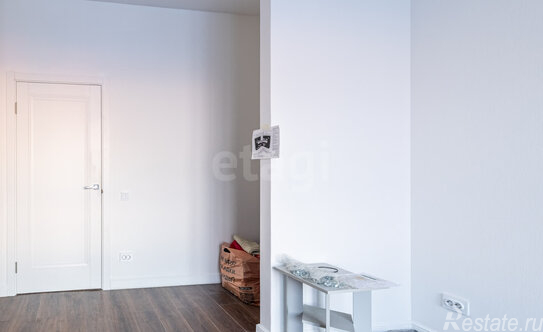 Продажа 1-комн квартиры на вторичном рынке улица Дыбенко,  д. 3 с1