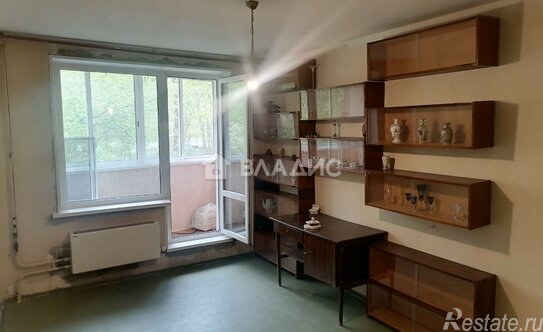 Продажа 2-комн квартиры на вторичном рынке ул Свободы,  д. 81,  к. 4