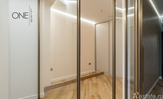 Продажа 2-комн квартиры на вторичном рынке улица Маршала Рыбалко,  д. 2