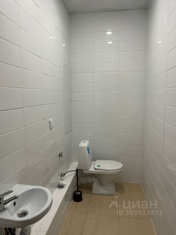 Продажа 3-комн квартиры на вторичном рынке Русаковская улица, 2