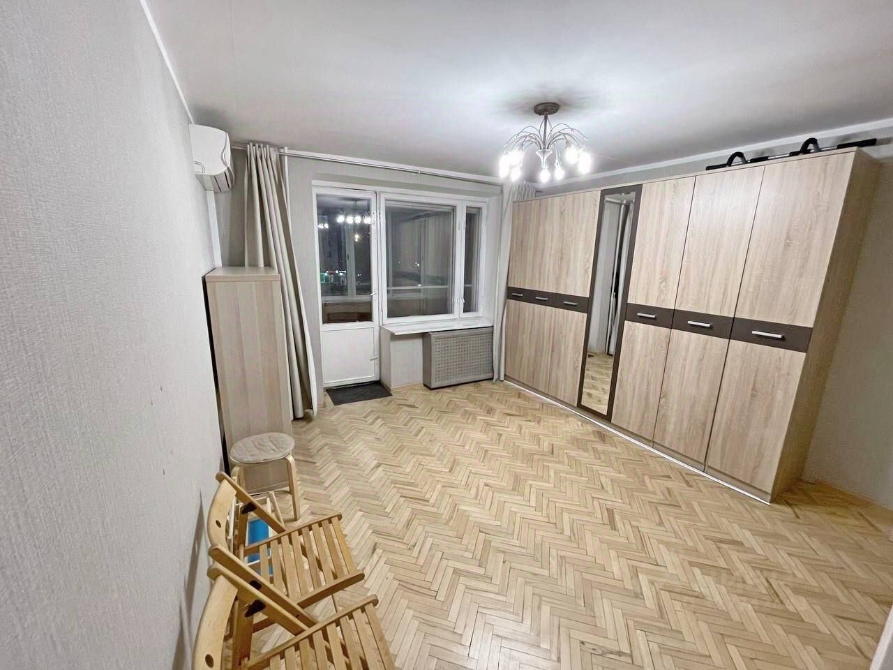 Продажа 1-комн квартиры на вторичном рынке Нахимовский пр-кт,  д. 22