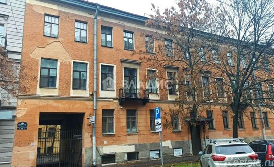 Продажа 1-комн квартиры на вторичном рынке линия 10-я В.О.,  д. 13