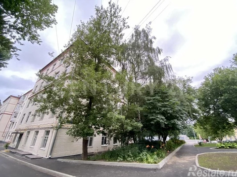 Продажа 2-комн квартиры на вторичном рынке ул. Садовники,  д. 9