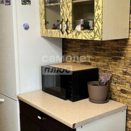 Продажа 3-комн квартиры на вторичном рынке ул Николая Старостина,  д. 9