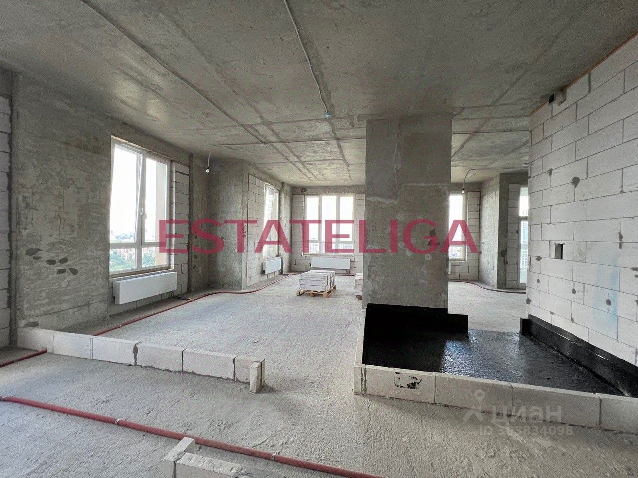 Продажа 4-комн квартиры на вторичном рынке улица Василия Ланового, 1к1
