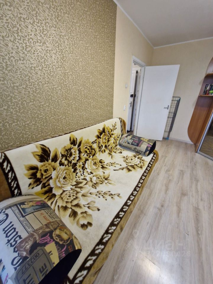 Аренда 1-комн квартиры на вторичном рынке Петергофское шоссе, 15к2