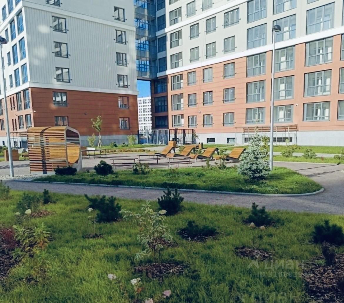 Продажа 1-комн квартиры на вторичном рынке проспект Крузенштерна, 2