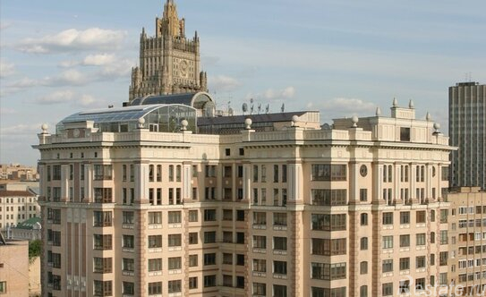 Продажа 5-комн квартиры на вторичном рынке Смоленский 1-й пер,  д. 17