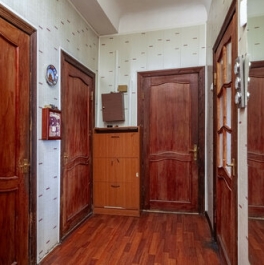 Продажа 2-комн квартиры на вторичном рынке Мытная ул,  д. 56