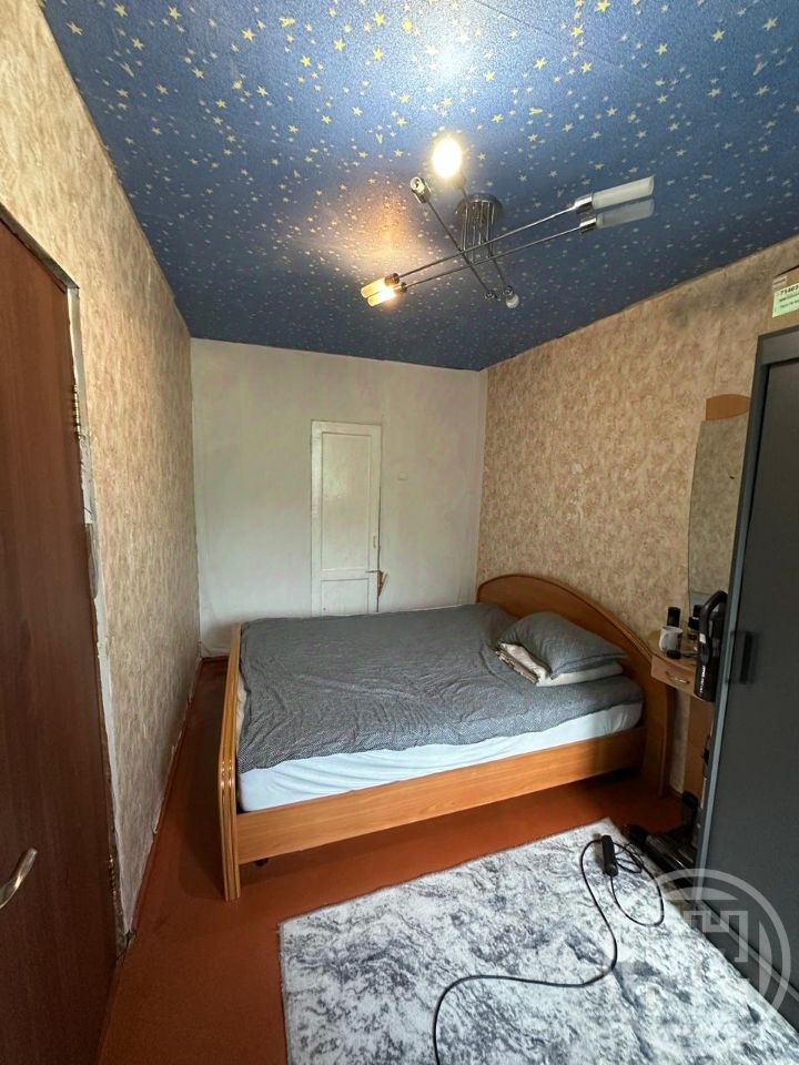 Продажа 2-комн квартиры на вторичном рынке Луга, проспект Кирова, 23