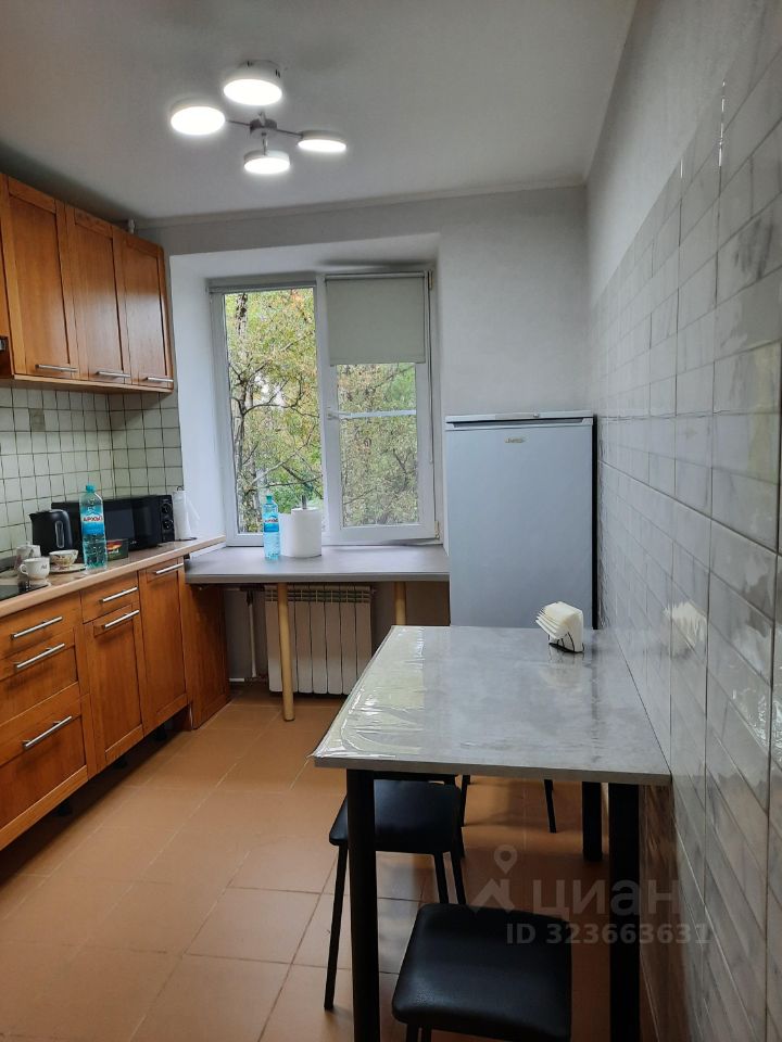 Аренда 2-комн квартиры на вторичном рынке проспект Тореза, 38К3