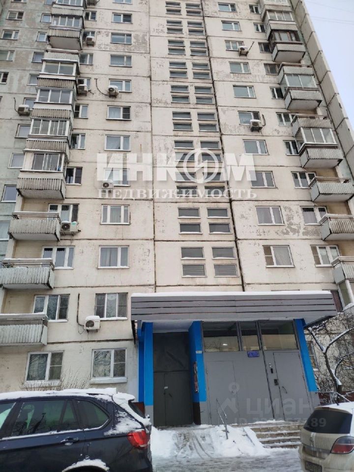 Продажа 2-комн квартиры на вторичном рынке проезд Одоевского, 3К6