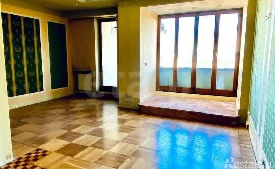 Продажа 4-комн квартиры на вторичном рынке Первомайская Нижн. ул,  д. 64