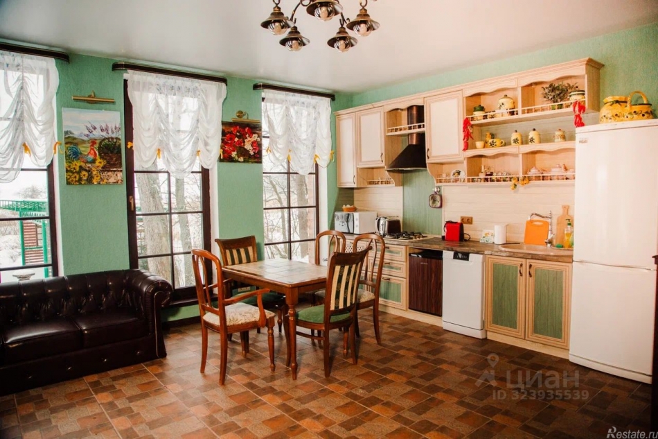 Продажа отдельного здания Ландышевка, Береговая улица