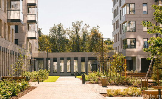 Продажа 2-комн квартиры на вторичном рынке наб Чёрной речки,  д. 41