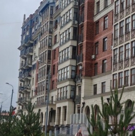 Продажа 3-комн квартиры на вторичном рынке Видное г, им народной артистки СССР Г. Вишневской ул,  д. 12,  к. 1