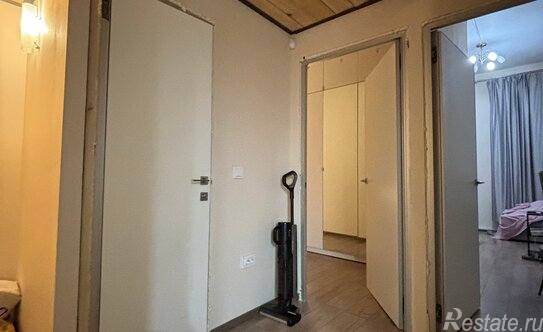 Продажа 3-комн квартиры на вторичном рынке улица Шаболовка,  д. 29 к1