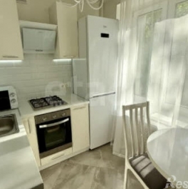 Продажа 2-комн квартиры на вторичном рынке Парусный проезд,  д. 13