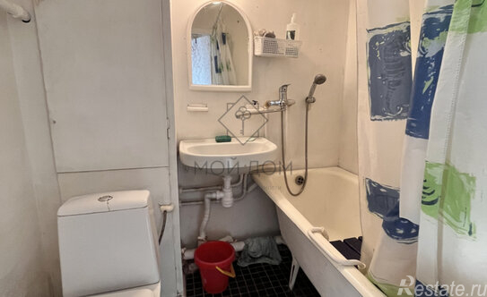 Продажа 1-комн квартиры на вторичном рынке Днепропетровская улица,  д. 16 к4