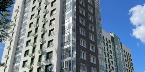 2-комн квартира улица Петра Романова,  д. 18