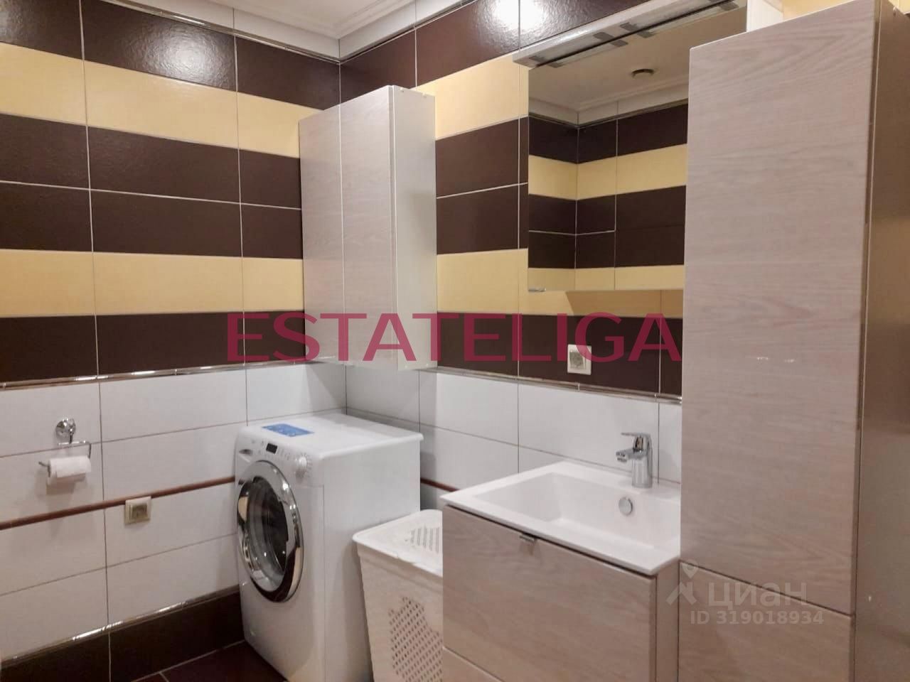 Продажа 2-комн квартиры на вторичном рынке Верейская улица, 29С151