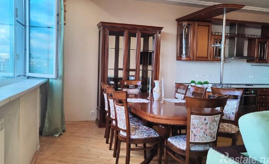 Продажа 3-комн квартиры на вторичном рынке Союзный проспект,  д. 22