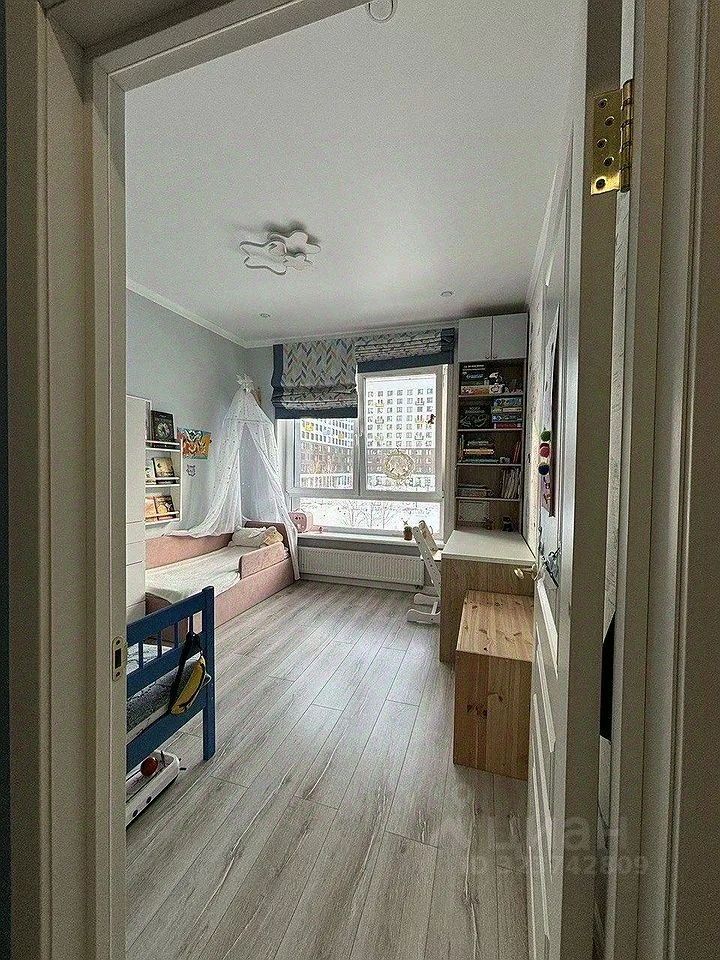 Аренда 3-комн квартиры на вторичном рынке Сельскохозяйственная улица, 35