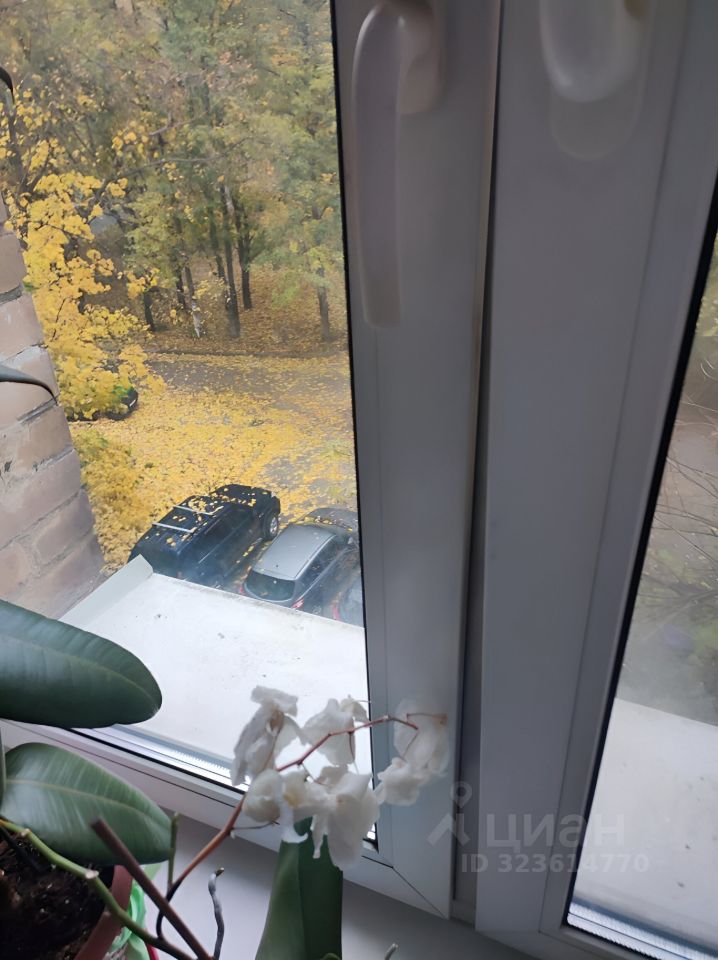 Продажа 1-комн квартиры на вторичном рынке Юбилейный мкр, улица А.И. Соколова, 7/4