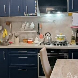 Продажа 3-комн квартиры на вторичном рынке улица Лётчика Пилютова,  д. 19