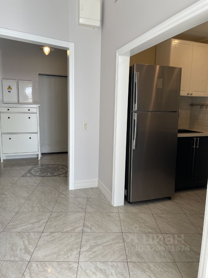 Продажа 2-комн квартиры на вторичном рынке Новогорск мкр, улица Заречная, 1