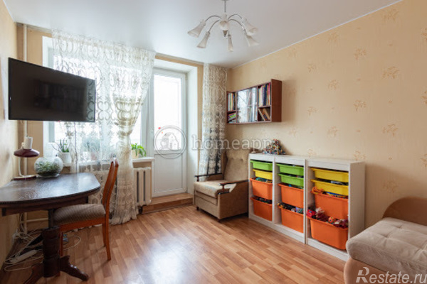 Продажа 2-комн квартиры на вторичном рынке Глебовская ул,  д. 10А