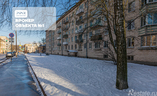 Продажа 2-комн квартиры на вторичном рынке Кронштадт г, Флотская ул,  д. 14