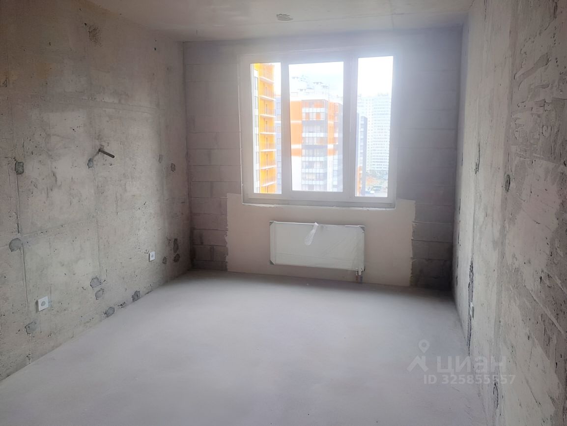 Продажа 2-комн квартиры на вторичном рынке пос. Шушары, улица Окуловская, 13