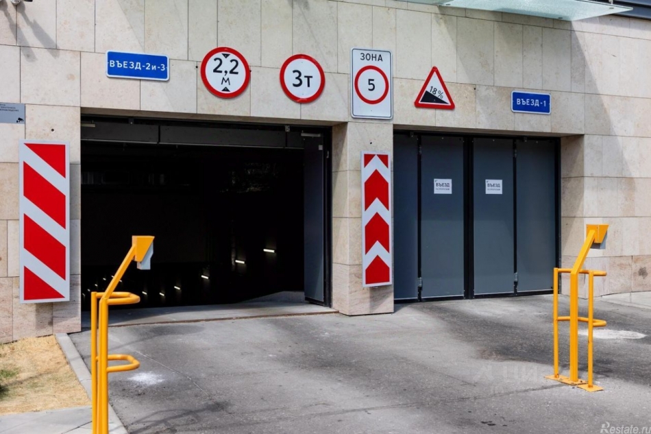 Аренда гаража улица Василисы Кожиной,  д. 13