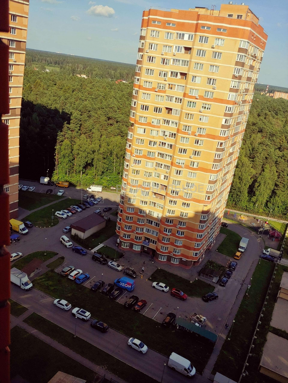 Продажа 2-комн квартиры на вторичном рынке Балашиха, Чистопольская, 24