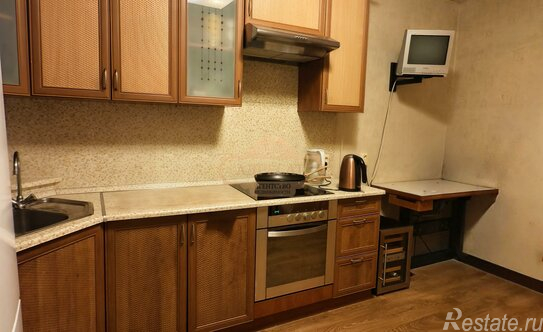 Продажа 3-комн квартиры на вторичном рынке проспект Сизова