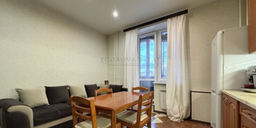 2-комн квартира ул Столетова,  д. 17