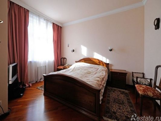 Продажа 4-комн квартиры на вторичном рынке Тверской б-р,  д. 16с5