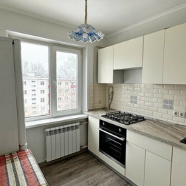 Продажа 2-комн квартиры на вторичном рынке Молоди с, Молодежная ул,  д. 10А