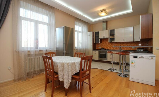 Продажа 3-комн квартиры на вторичном рынке Комсомольский проспект,  д. 48