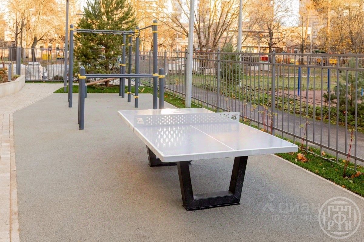 Продажа 2-комн квартиры на вторичном рынке Светлановский проспект, 45